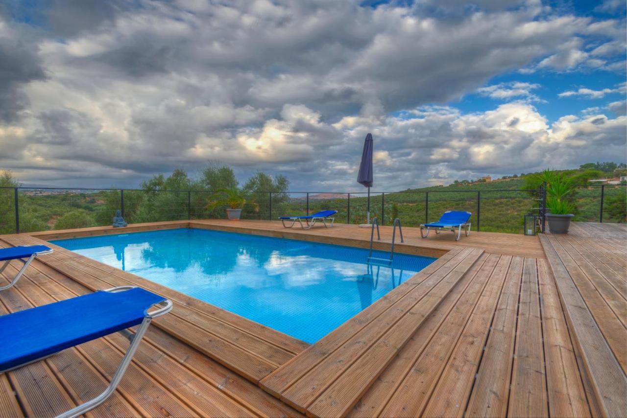 Private Pool Villa Ggki Skepasti Eksteriør billede